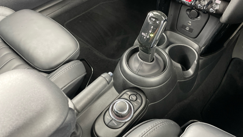 MINI Hatchback 2.0 John Cooper Works 3dr Auto Petrol Hatchback